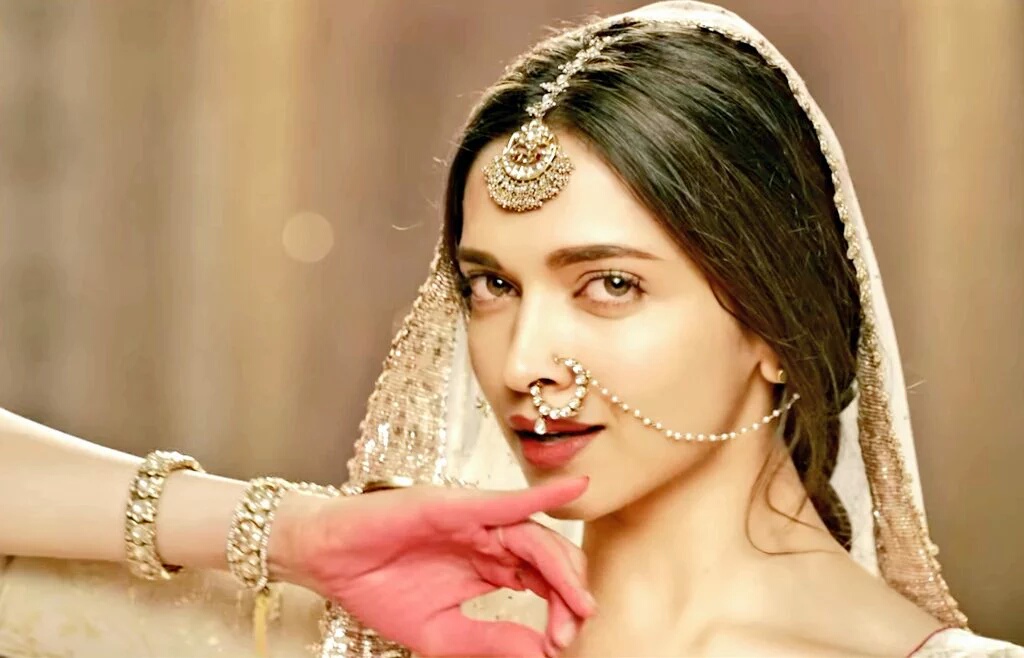 NDA: Bajirao Mastani’s Mohe Rang Do Laal